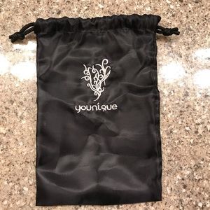 Younique Drawstring Makeup Bag